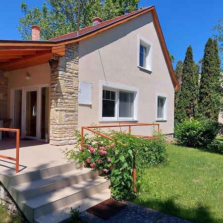 Hostel Zamárdi Exteriér fotografie