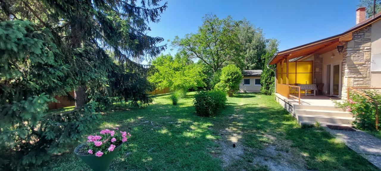 Hostel Zamárdi Exteriér fotografie